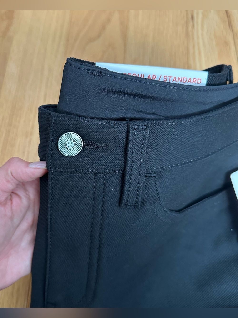 NWT 28 EasyFive HR Subtle-Flare Pant *Short 29” inseam - Black - Picture 7 of 9